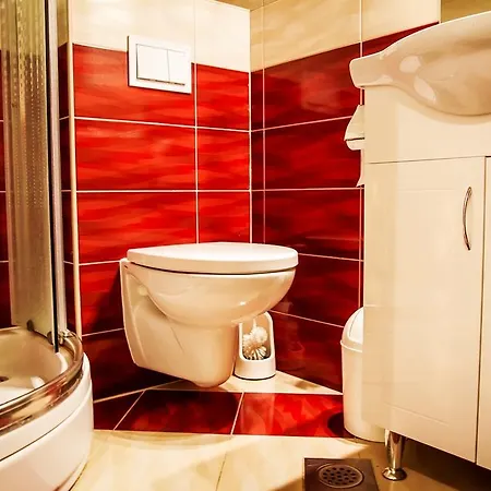 Cristal Roche Gostinjska kuća 3*